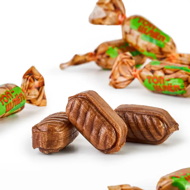 Crunchy caramel "Top Sljop" with crushed peanuts